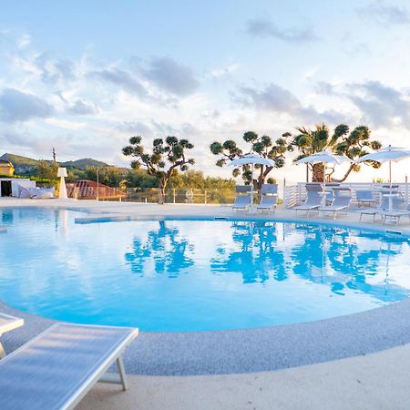 Hotel & Spa Relais Freedom Club 马萨鲁布朗斯 外观 照片