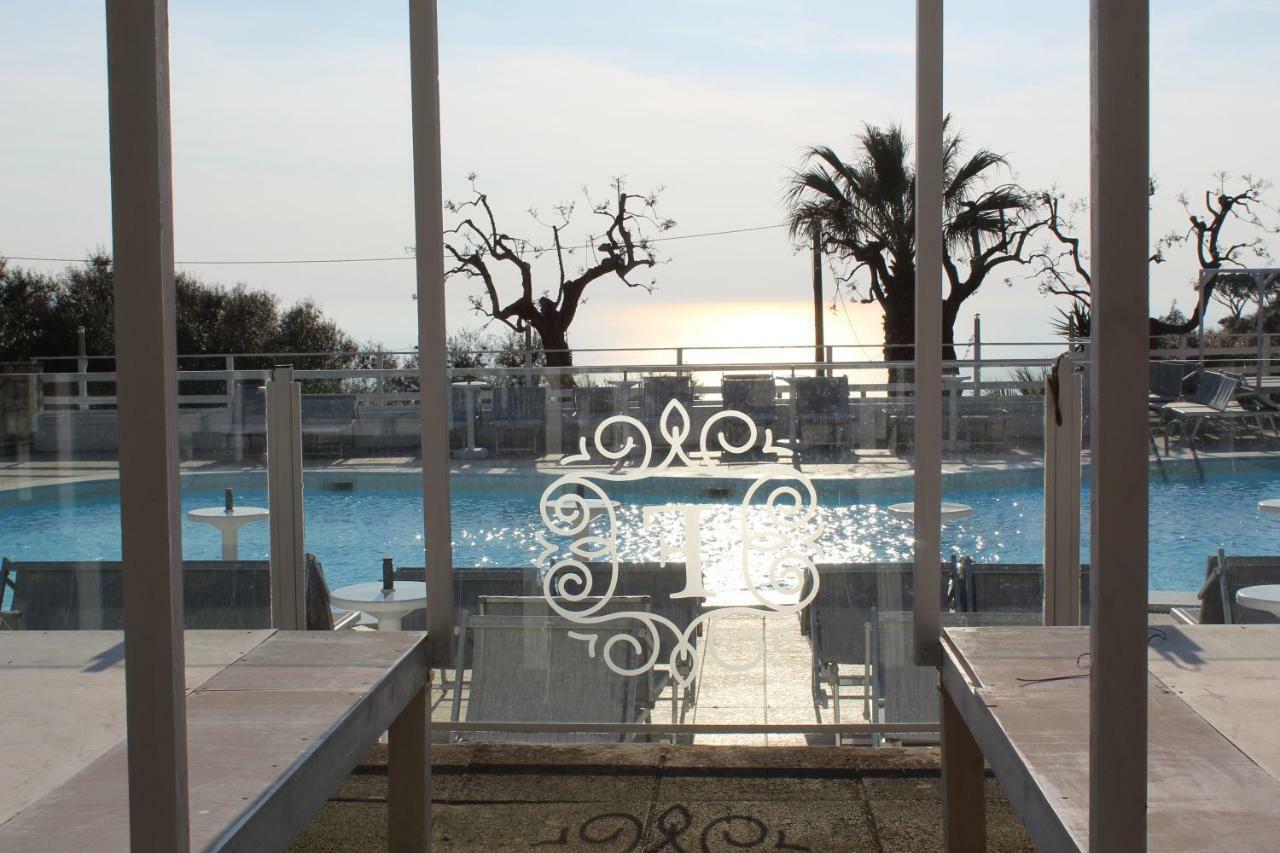 Hotel & Spa Relais Freedom Club 马萨鲁布朗斯 外观 照片